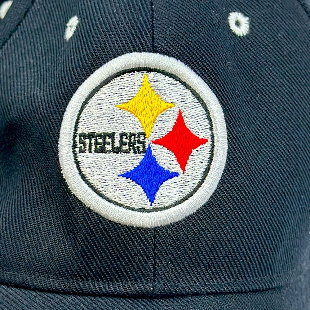 Reebok Steelers Ball Cap. Adjustable. One Size Fits All.